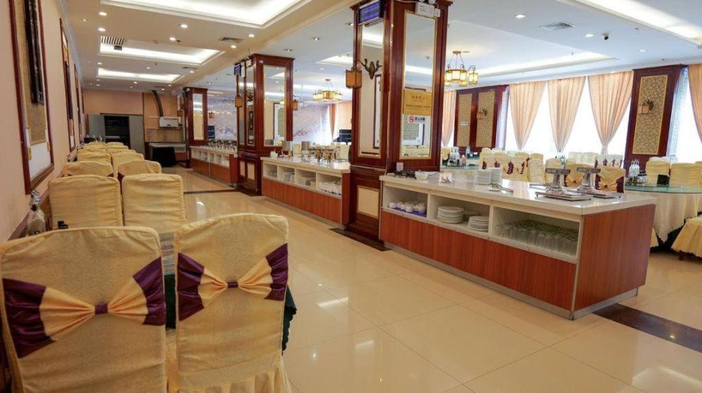 Golden Spring Hotel Lijiang Lijiang  Exterior photo