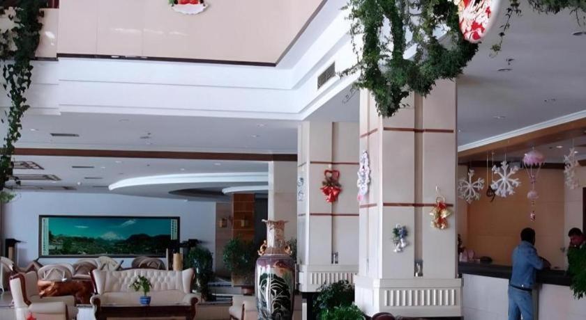 Golden Spring Hotel Lijiang Lijiang  Exterior photo