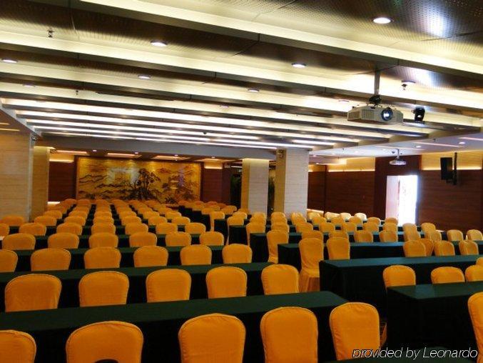 Golden Spring Hotel Lijiang Lijiang  Facilities photo